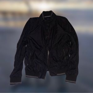 Tommy Hilfiger Men’s jacket (size large)